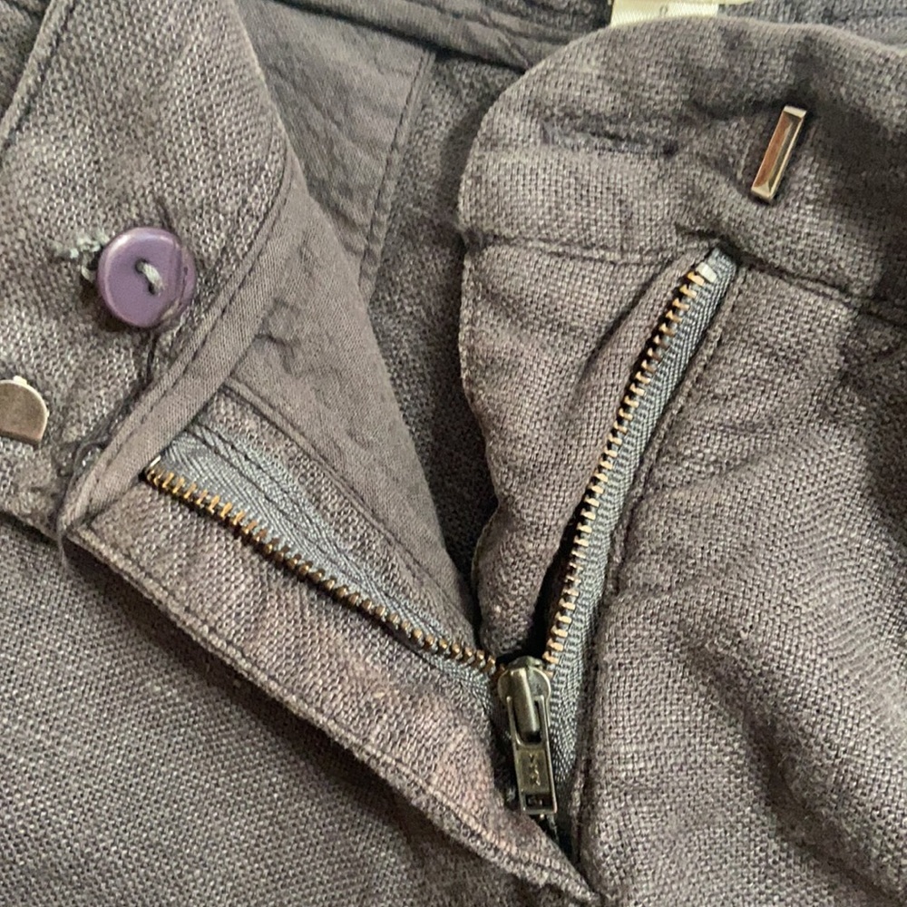 dylan Linen Shorts - Picture 3 of 5
